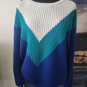 Time and Tru Chevron Knit Sweater - White, Teal, and Blue L 12-14